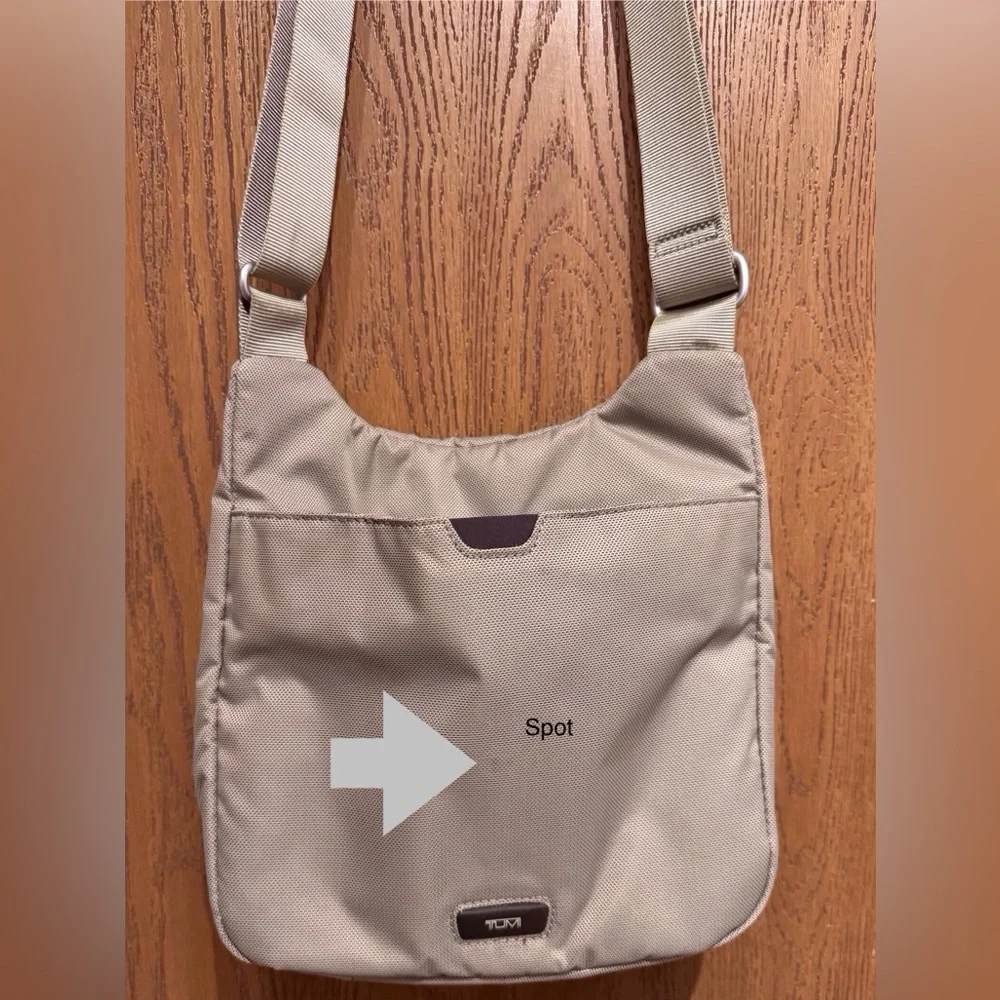 TUMI T-Tech Khaki / beige Unisex Ballistic Nylon Pockets Crossbody Messenger Bag